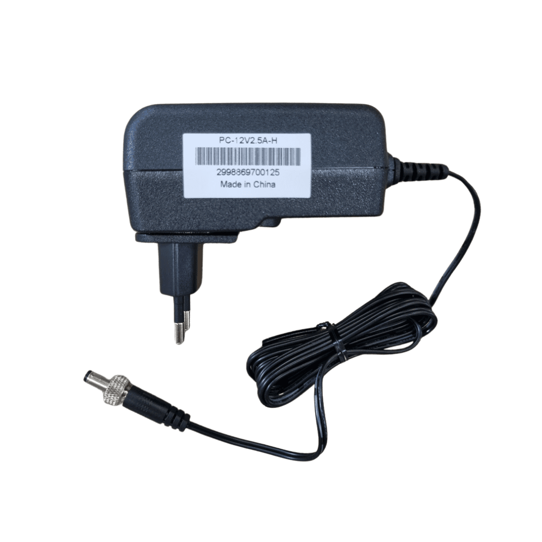 PROCONNECT Tápegység 12V DC 2.5A