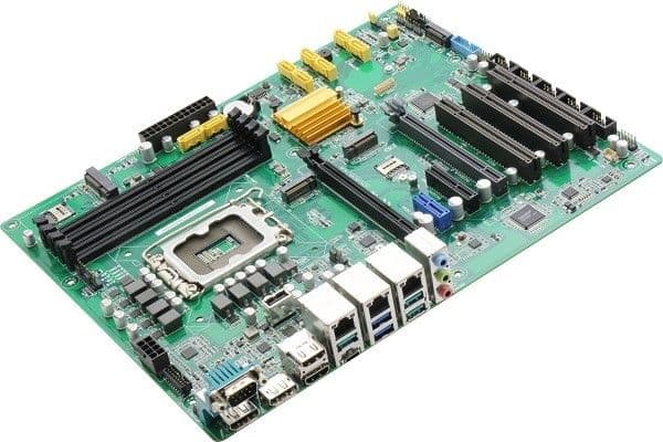 AAEON Alaplap ATX-Q670A-A10-3L-226